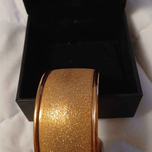 Cuff bracelet by Phillip Gavriel - Picture 4 of 6